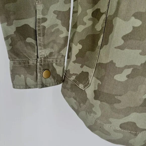 Cinq à Sept Ladies Camouflage Jacket. Size S Button Close Cinch Waist Pockets - Picture 4 of 10